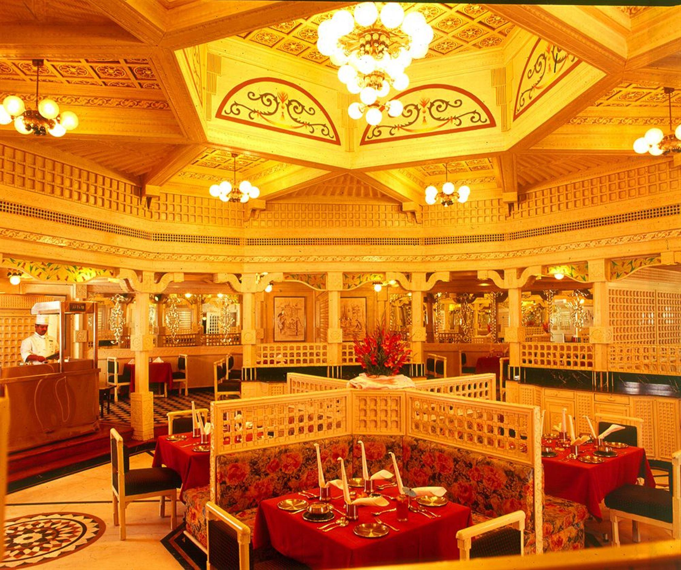 Savera Hotel Chennai Restauracja zdjęcie